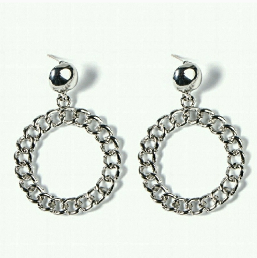 Silver chain link post earrings